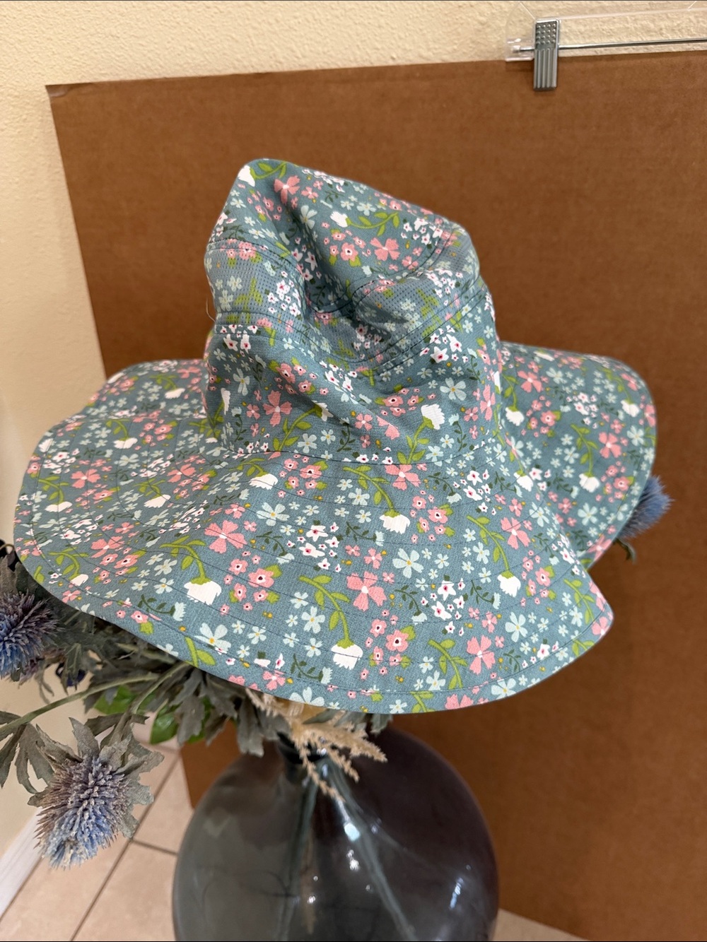 Gardenline Garden Hat OS Floral Print Wide Brim Sun Protection NWT